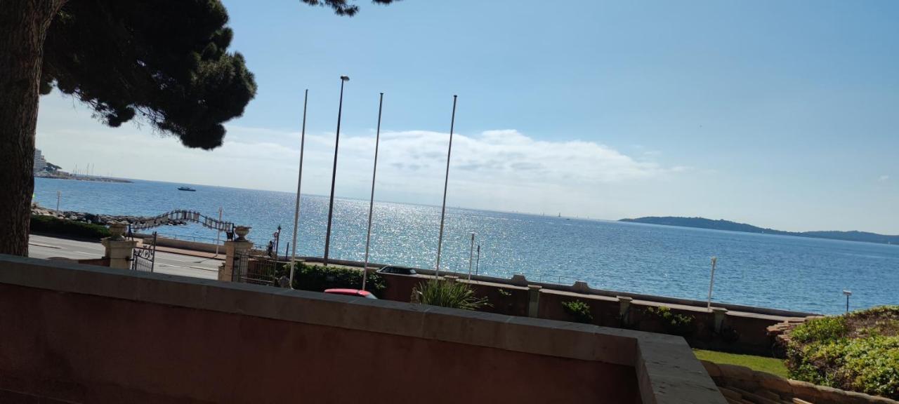 Hotel Martinengo Sainte-Maxime Exterior photo