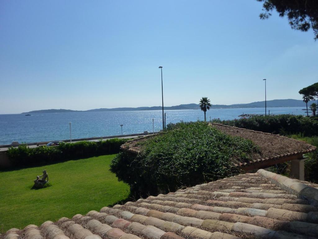 Hotel Martinengo Sainte-Maxime Exterior photo