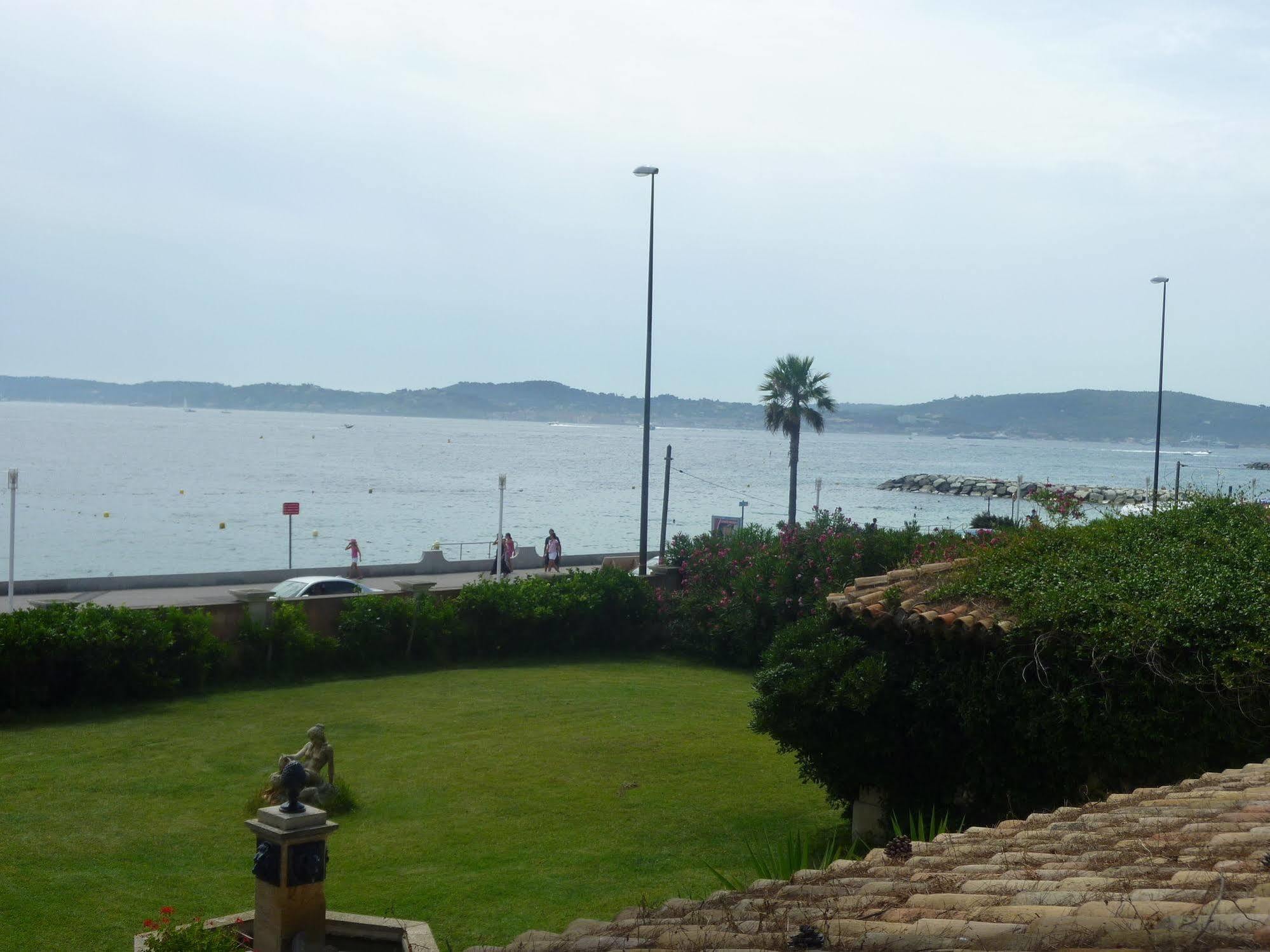 Hotel Martinengo Sainte-Maxime Exterior photo