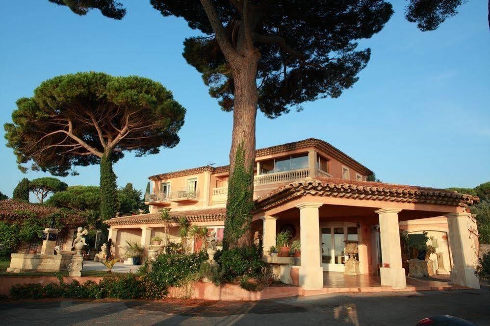 Hotel Martinengo Sainte-Maxime Exterior photo