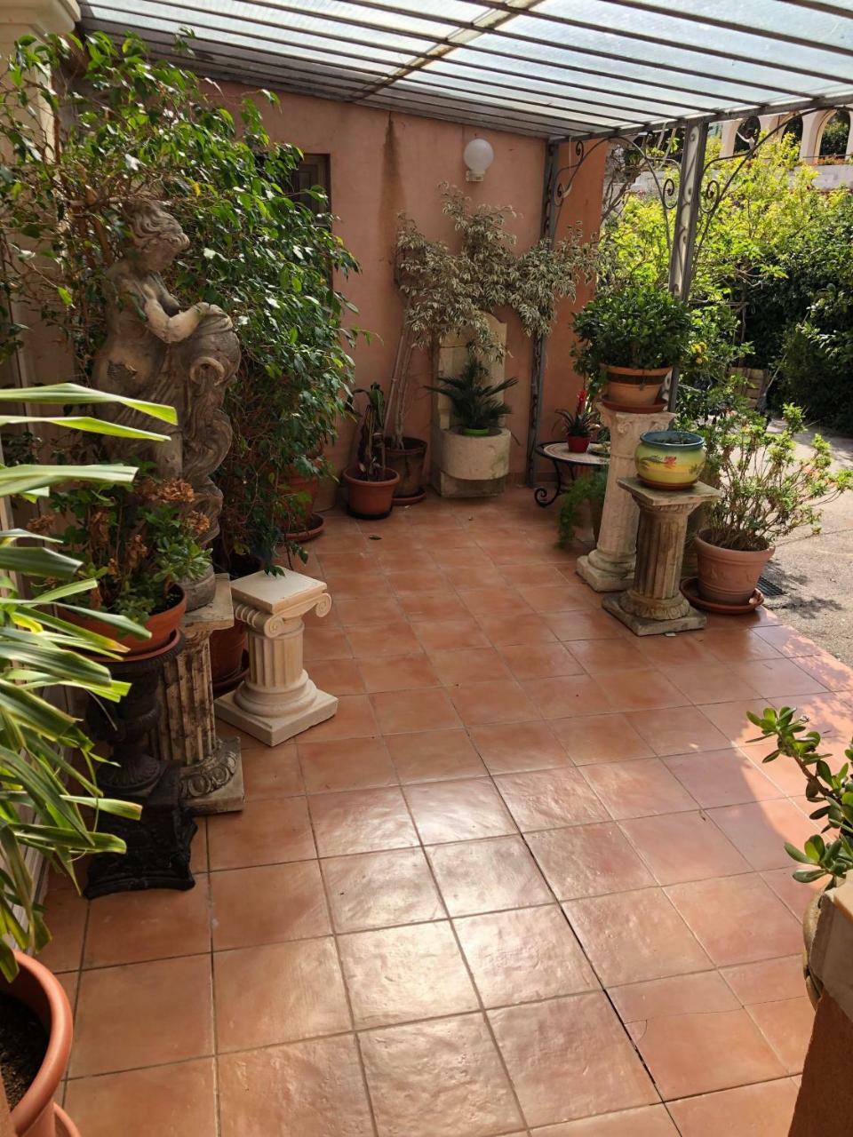 Hotel Martinengo Sainte-Maxime Exterior photo