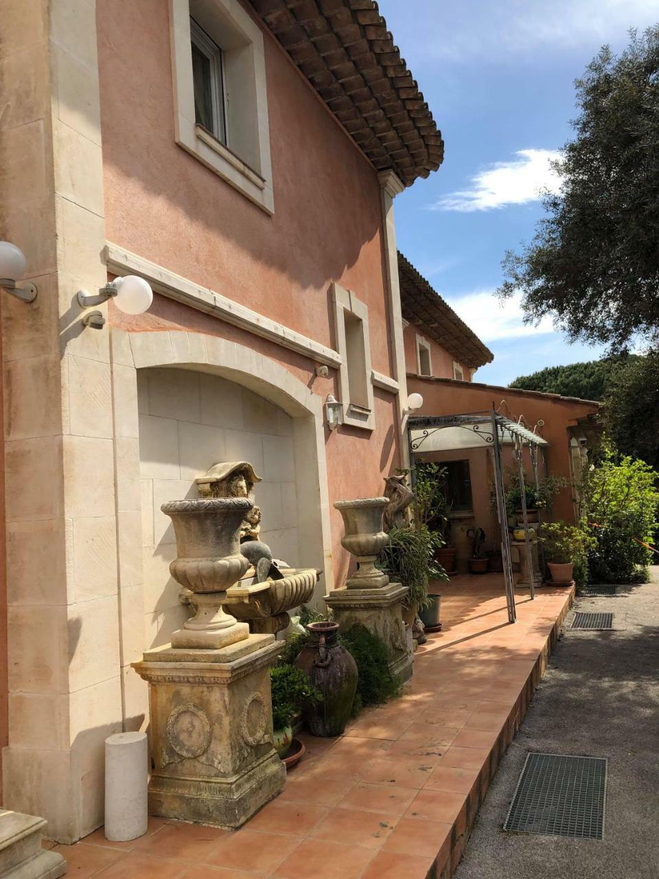 Hotel Martinengo Sainte-Maxime Exterior photo
